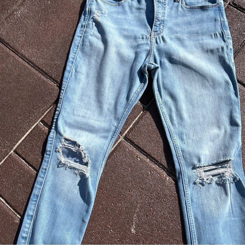 Hollister High Rise Super Skinny Jeans - Picture 4 of 10